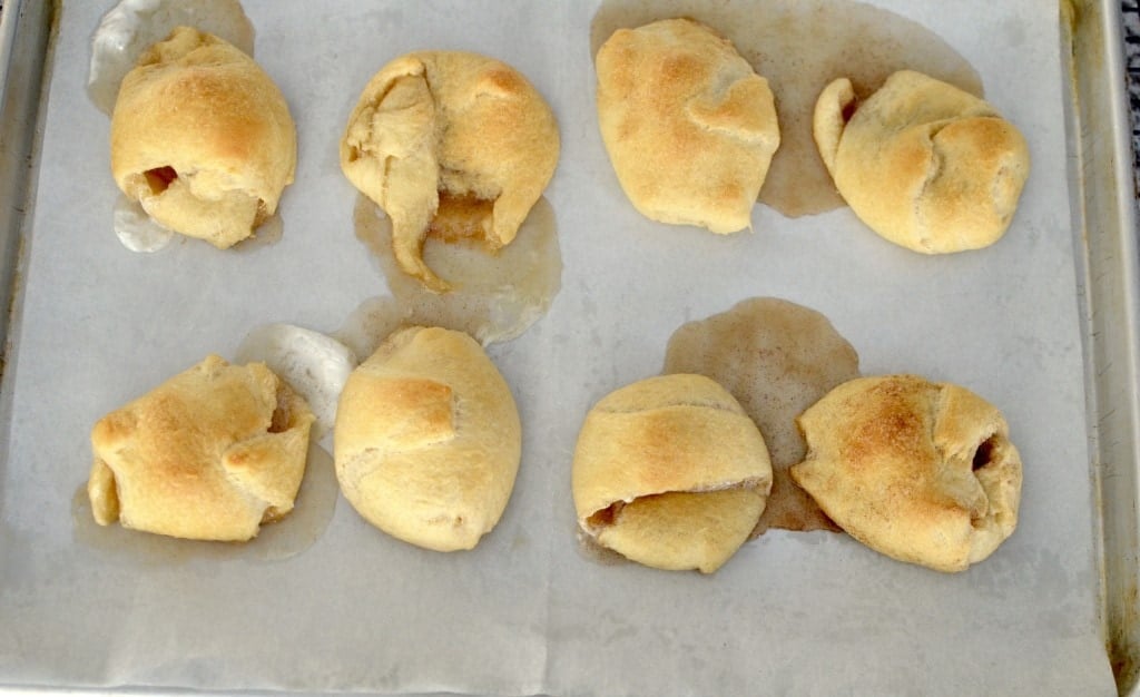 Resurrection Rolls! A great activity and recipe to teach kids the real meaning of Easter!