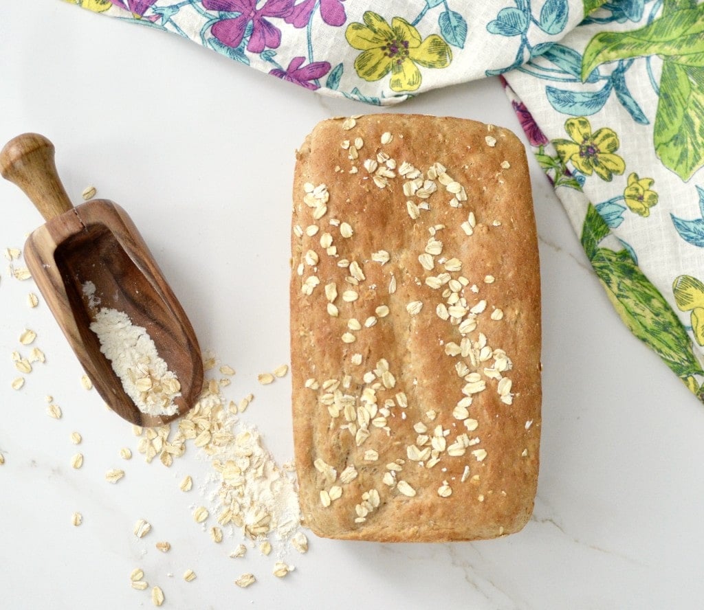 Homemade Honey Oatmeal Bread Recipe! This bread is made using whole wheat flour and oatmeal. It's dairy-free, refined-sugar free and out of this world delicious! 