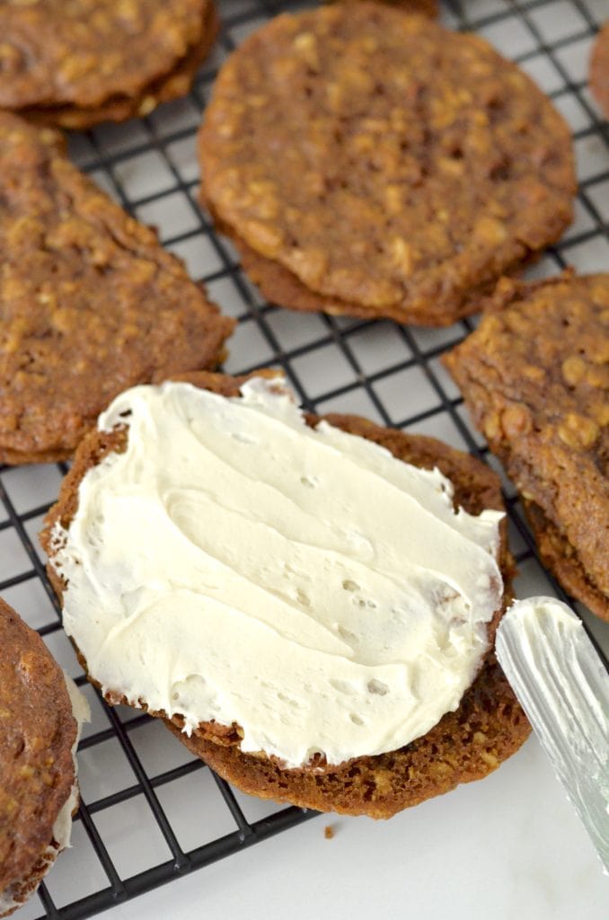 Homemade Oatmeal Cream Pies Joyfoodsunshine