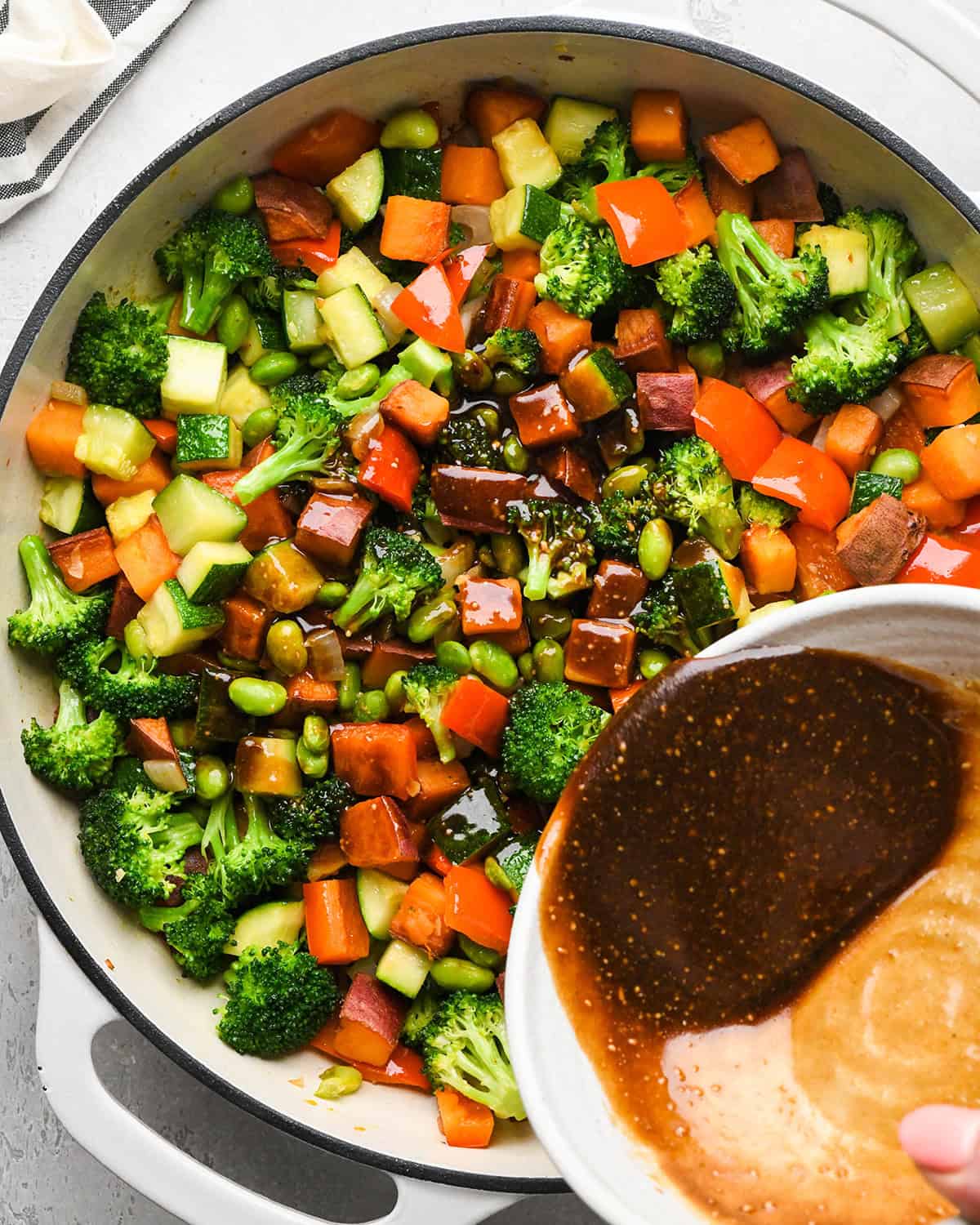 how to make Sweet Potato Stir Fry - adding sauce