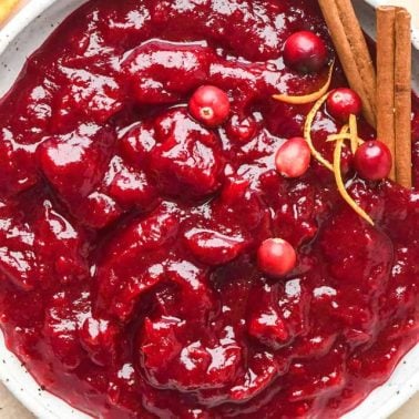 cropped-best-homemade-cranberry-sauce-recipe-1.jpg