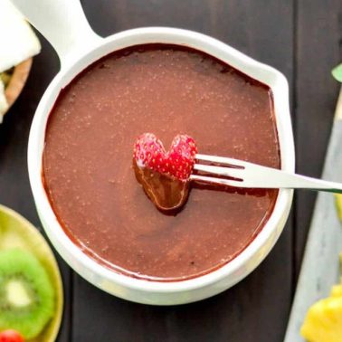 cropped-vegan-chocolate-fondue-3.jpg