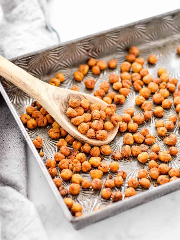 crunchy-roasted-chickpeas-joyfoodsunshine