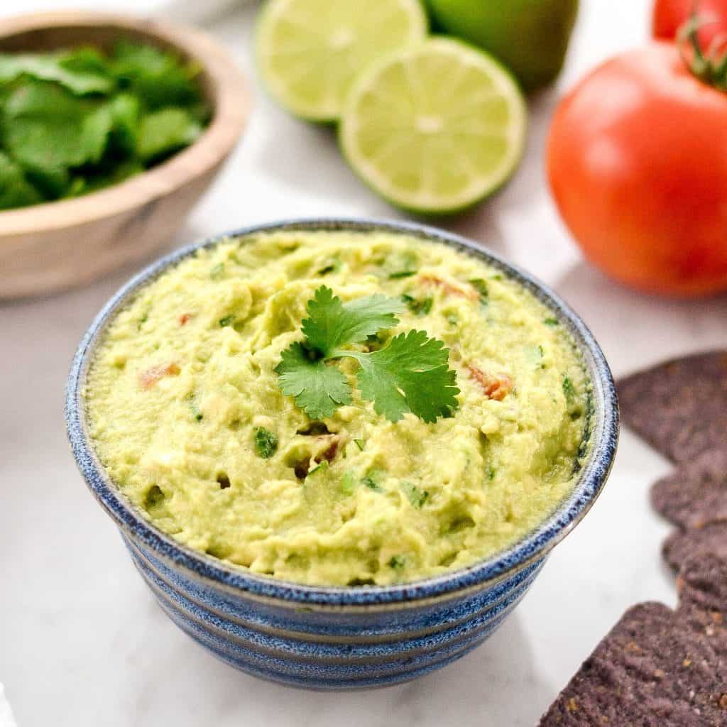 Easy Homemade Guacamole - JoyFoodSunshine