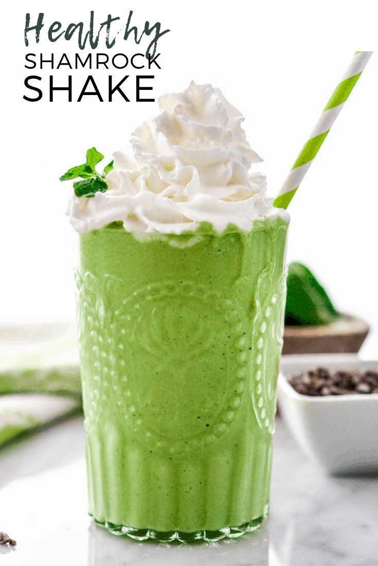 This Healthy Shamrock Shake recipe is made with 8 nutritious ingredients like avocados, spinach & Greek yogurt & is ready in 5 minutes! The perfect St. Patrick's Day treat that's naturally dyed green! No food coloring! #shamrockshake #naturallygreen #nofoodcoloring #healthyrecipe #stpatricksday