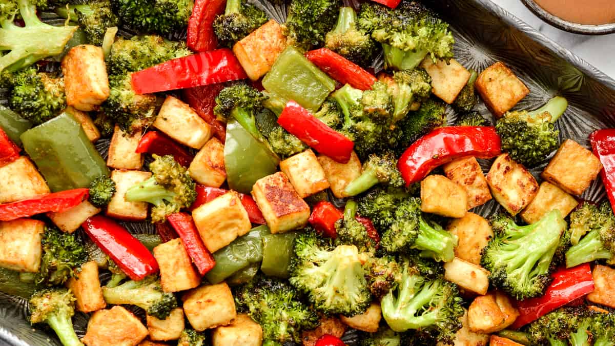 Baked Crispy Tofu & Peanut Sauce Stir Fry - JoyFoodSunshine