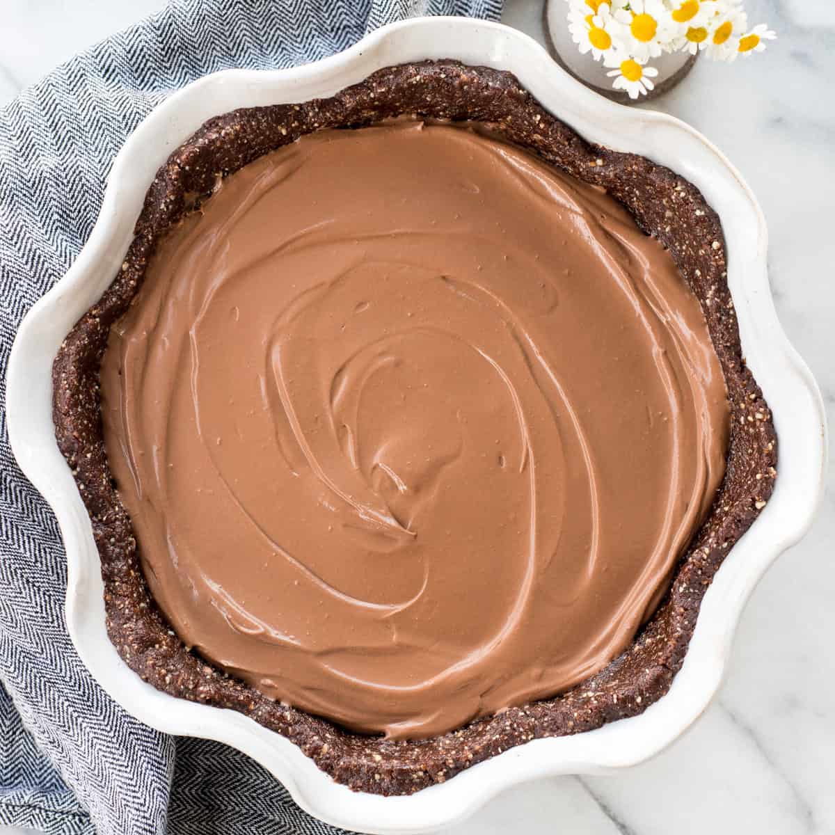 Overhead view of No-Bake Healthy Vegan Chocolate Pie before whipped cream is added