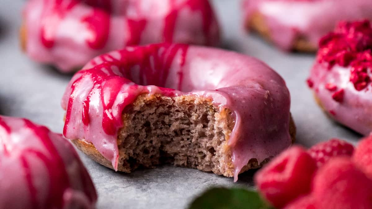 Baked Raspberry Donuts Recipe