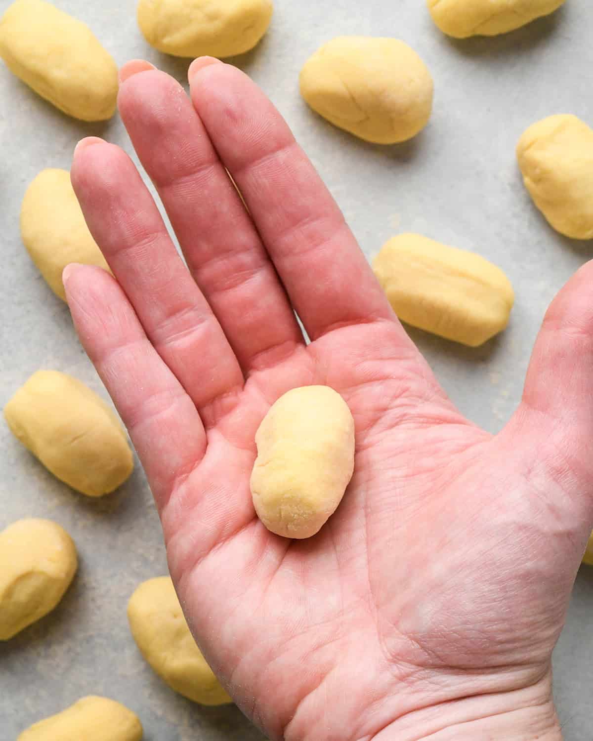 How to Make Potato Gnocchi - rolling into round shapes