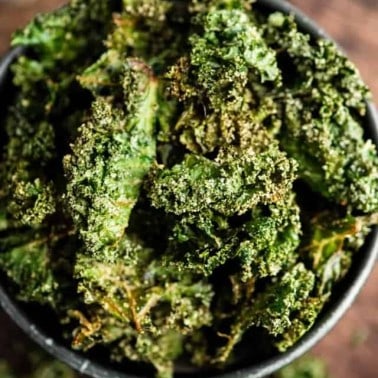 cropped-healthy-baked-kale-chips-recipe-9.jpg