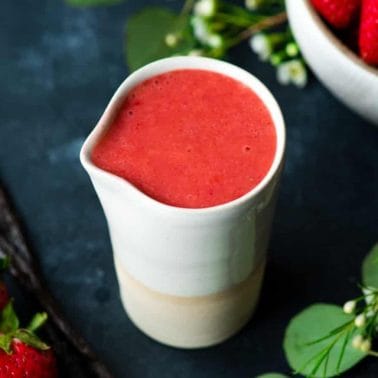 cropped-strawberry-sauce-recipe-11.jpg