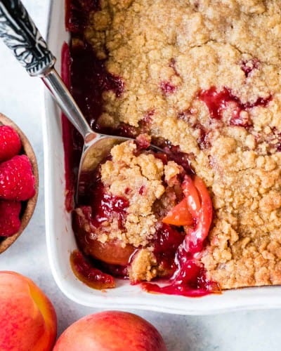 Raspberry Peach Crisp - JoyFoodSunshine