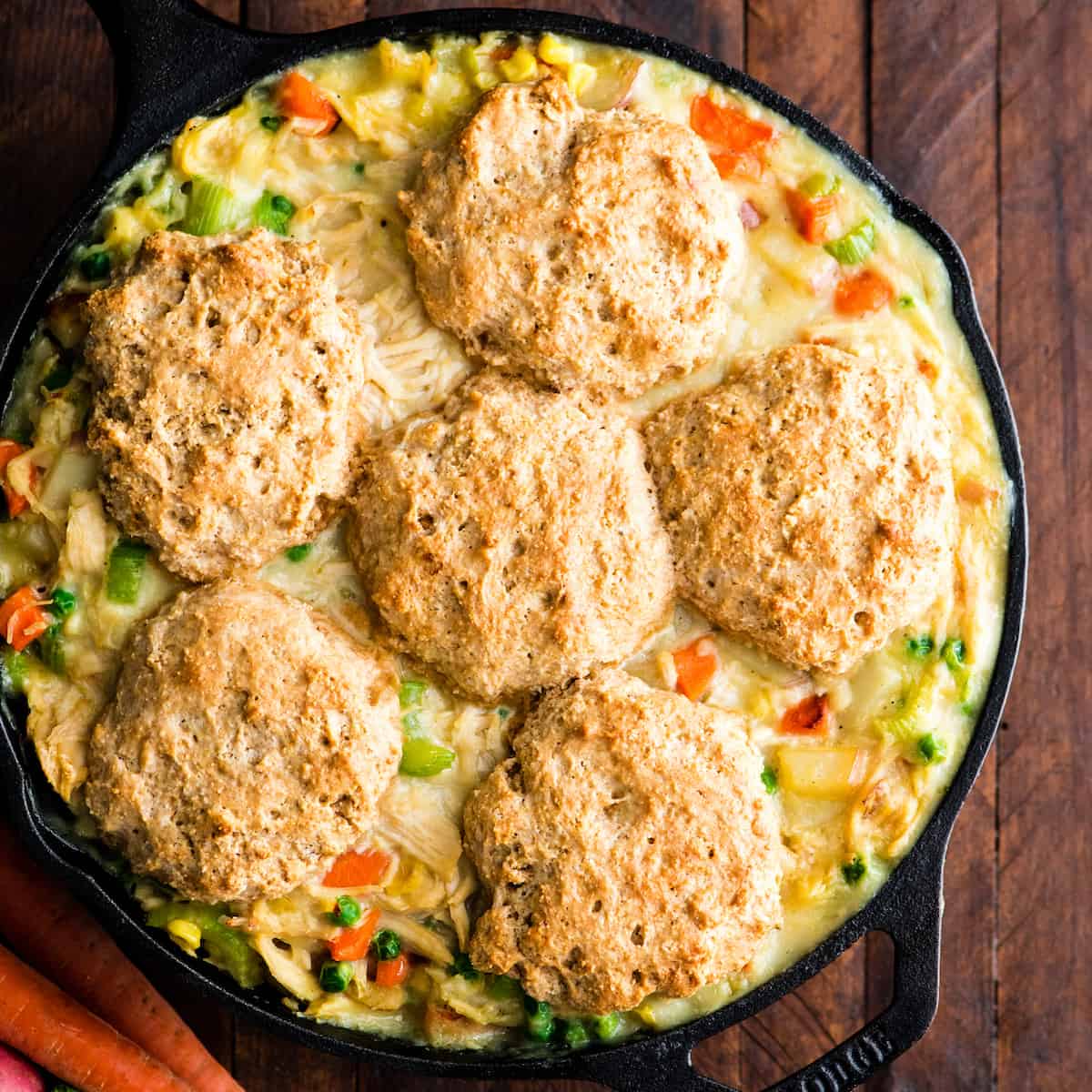 Healthy Chicken Pot Pie {Easy and Delicious!} –