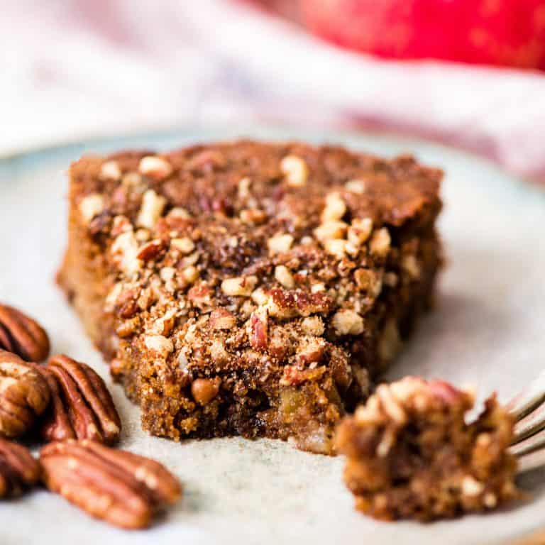 Gluten Free Apple Cake Paleo JoyFoodSunshine gluten-free-apple-cake-paleo-joyfoodsunshine