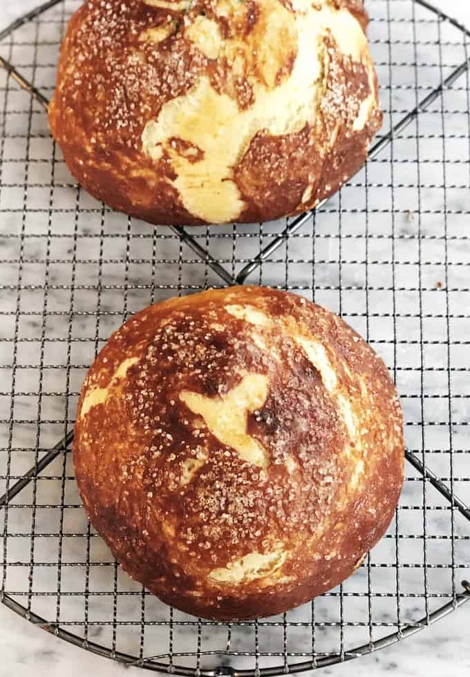 Moments 01.2019 JoyFoodSunshine pretzel bread