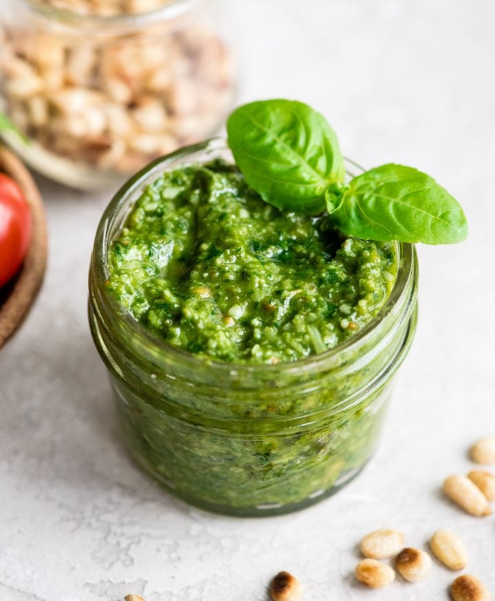 Basil Pesto Sauce - JoyFoodSunshine