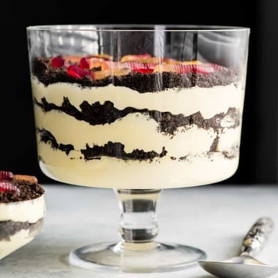 The Best Oreo Dirt Cake - JoyFoodSunshine
