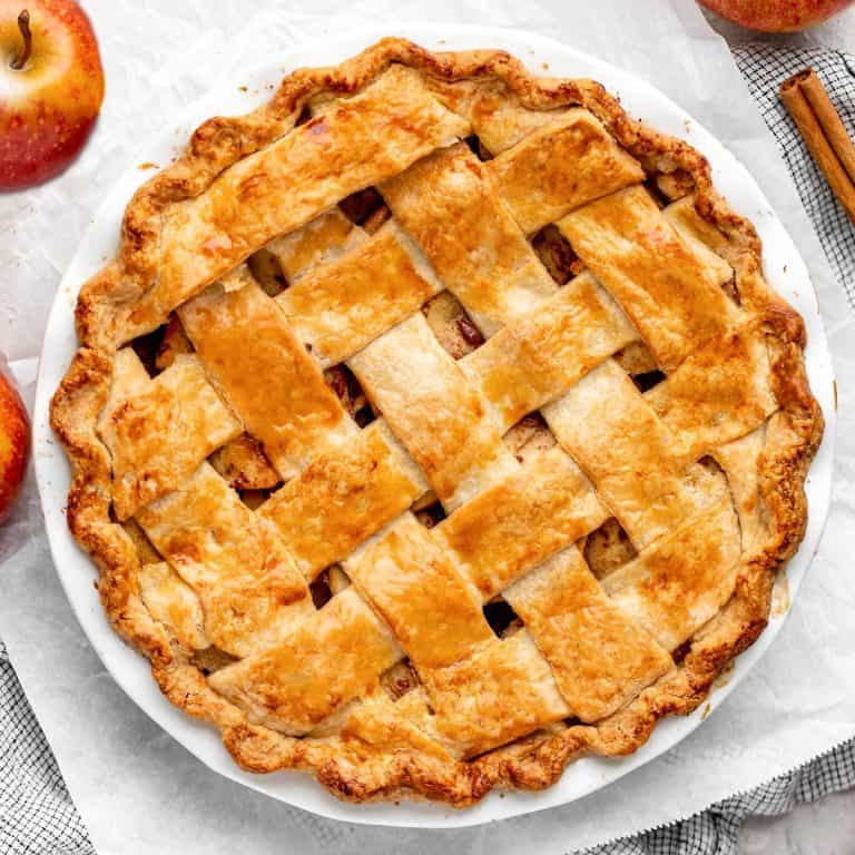 Best Apple Pie Recipe - JoyFoodSunshine