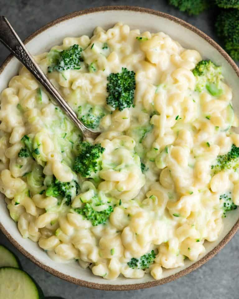 Vegetable Mac and Cheese - JoyFoodSunshine