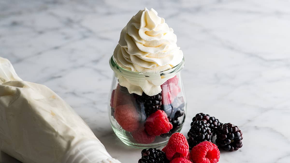 Easy Homemade Whipped Cream Recipe 