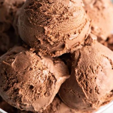 cropped-homemade-chocolate-ice-cream-recipe-11.jpg