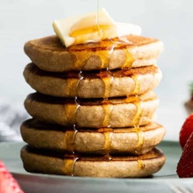 cropped-banana-oatmeal-pancakes-recipe-2.jpg