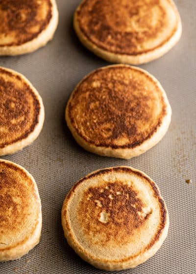 Banana Oatmeal Pancakes - Joyfoodsunshine