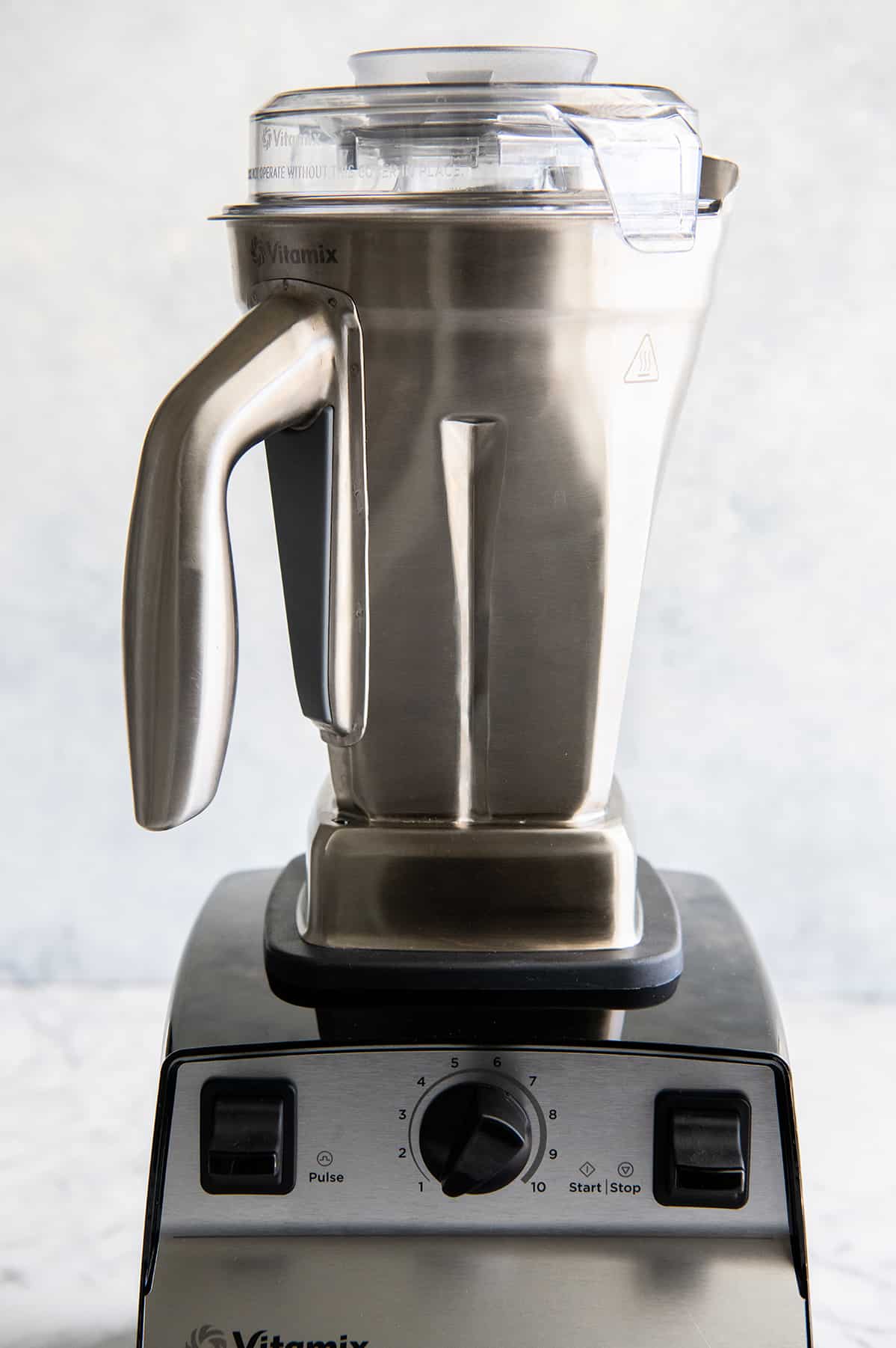 front view of the Vitamix stainless steel container on the Vitamix 5300 blender