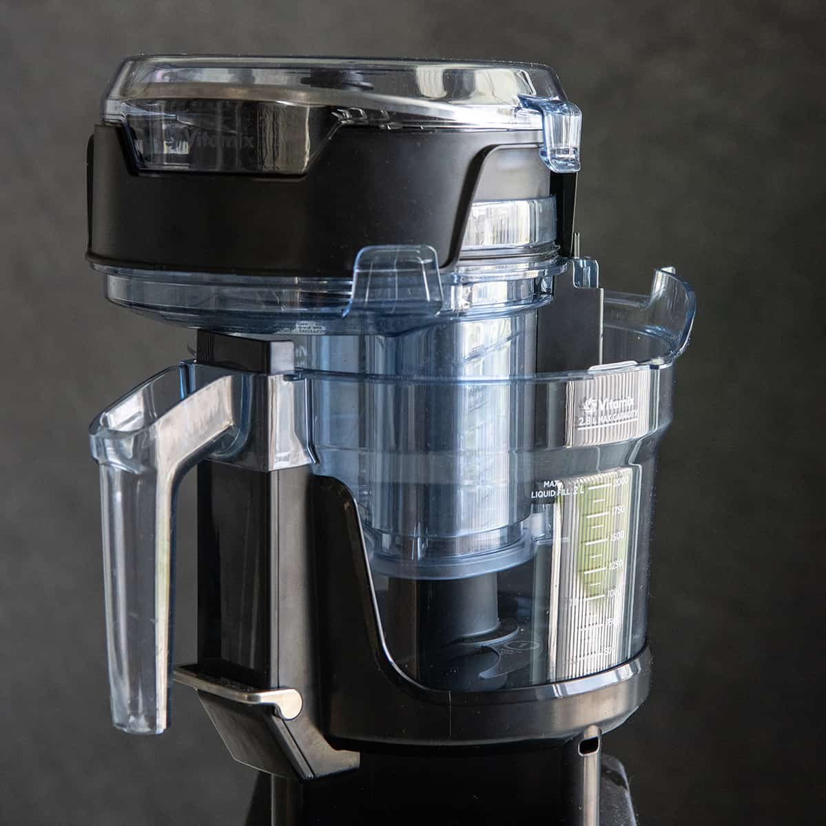 front view showing how to store the Vitamix food processor
