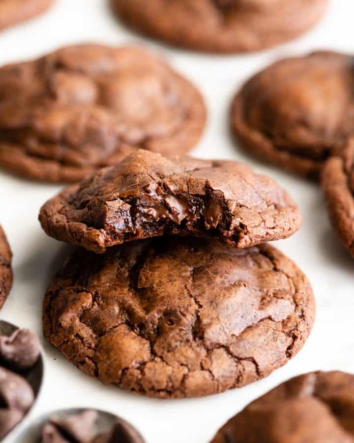 Chocolate Brownie Cookies Reicpe - JoyFoodSunshine