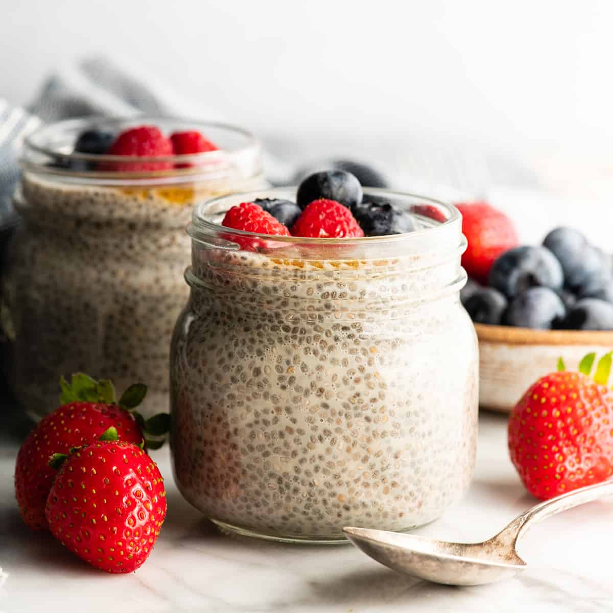 front photo of two jars of chia pudding