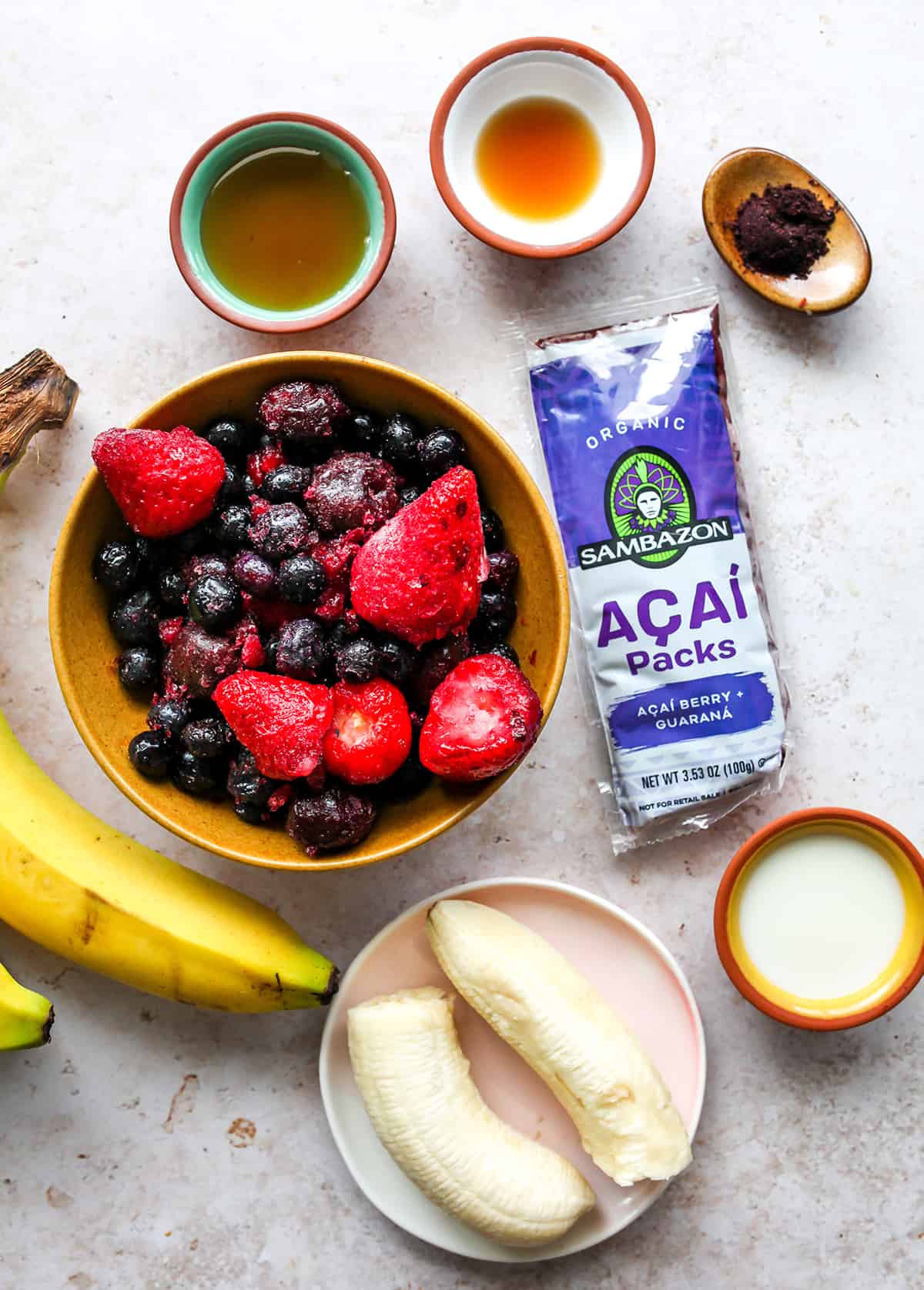 photo of the ingredients in this Homemade Acai Bowl Recipe
