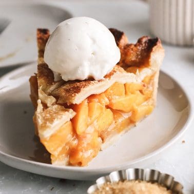 Fresh Peach Pie Recipe - JoyFoodSunshine