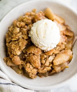 Best Apple Crisp Recipe - JoyFoodSunshine