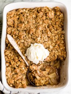 Best Apple Crisp Recipe - JoyFoodSunshine