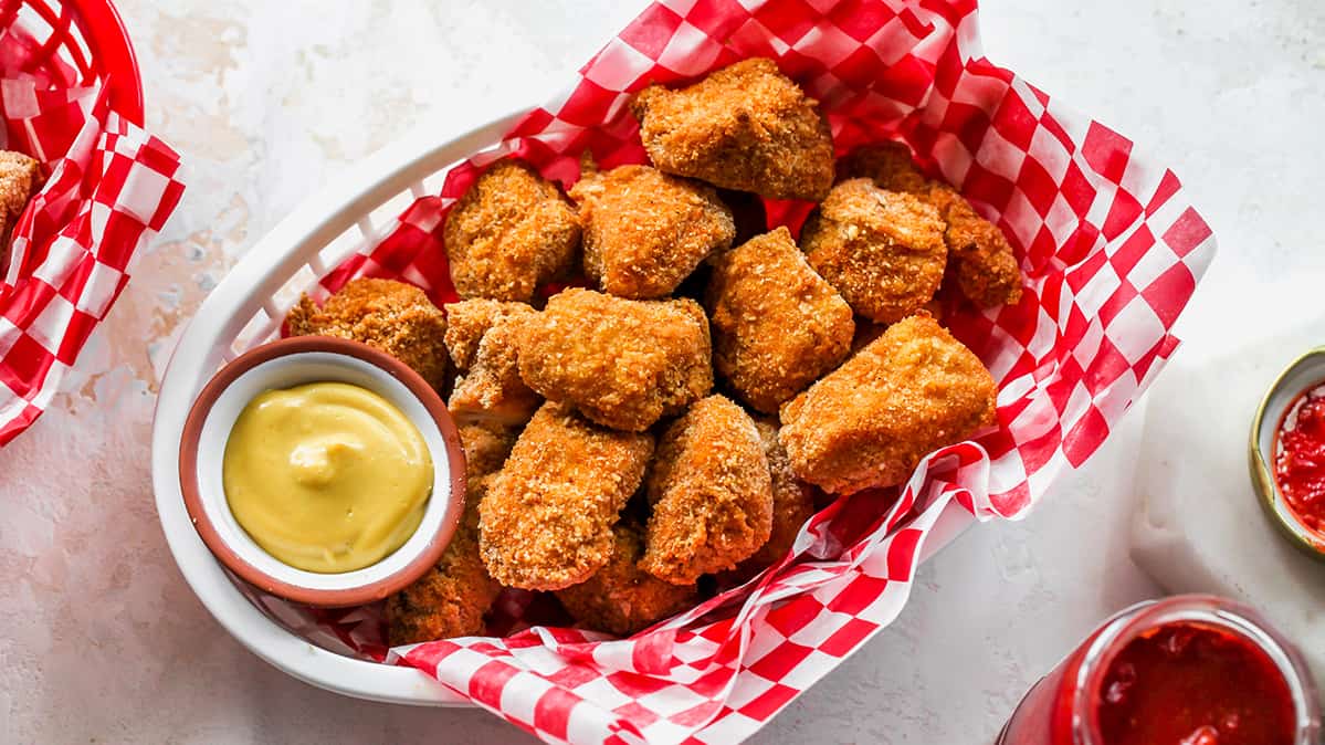 Homemade Chicken Nuggets {Frying Up Healthier with Hamilton Beach