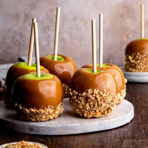 Candy Apples Recipe (With Video)