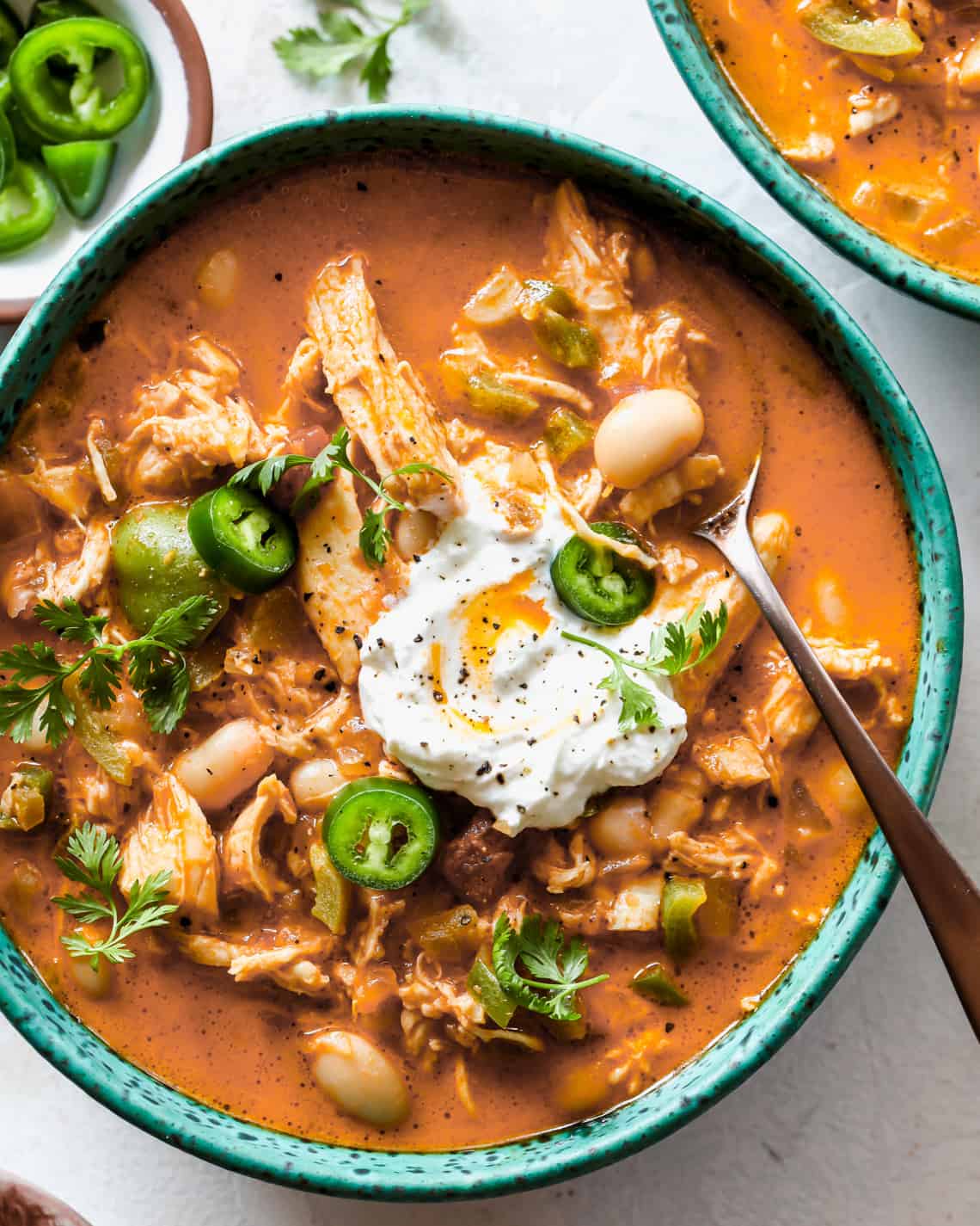 Healthy Crockpot Chicken Chili - JoyFoodSunshine