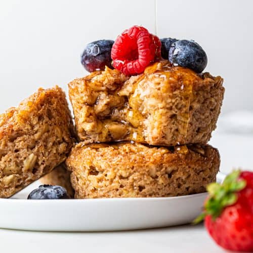 https://joyfoodsunshine.com/wp-content/uploads/2021/11/baked-oatmeal-cups-square-500x500.jpg