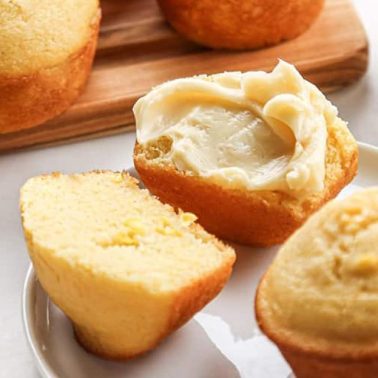 cornbread-muffins-recipe-16x9