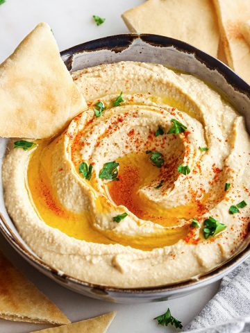 The Best Homemade Hummus