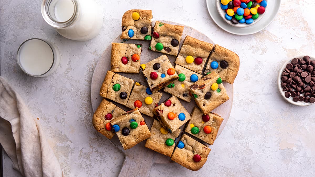 M & M Cookie Bars – Modern Honey