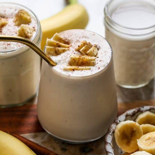 Banana Smoothie - JoyFoodSunshine