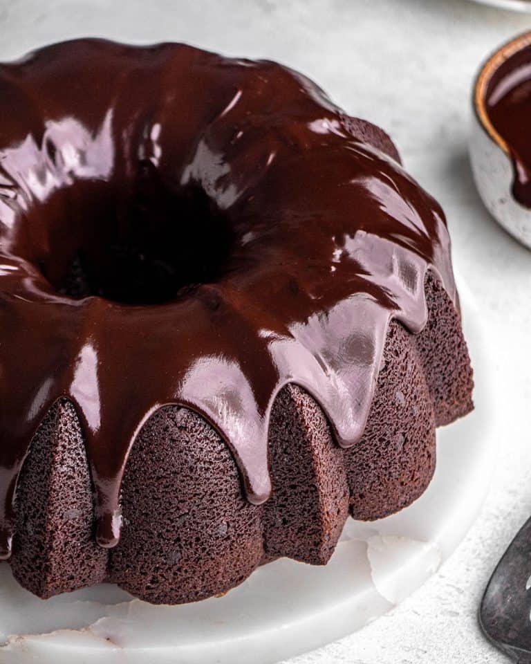 Chocolate Bundt Cake - Joyfoodsunshine