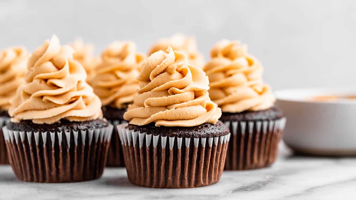 5-Minute Peanut Butter Frosting with Natural Peanut Butter • The