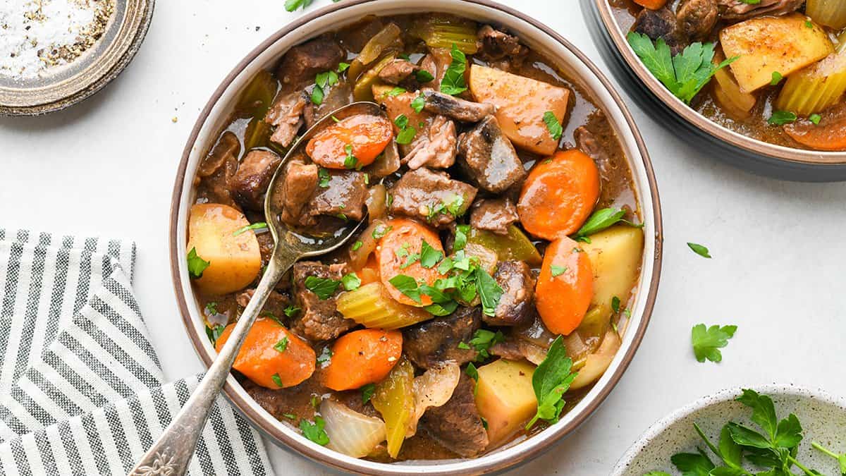 Slow Cooker Beef Stew - JoyFoodSunshine