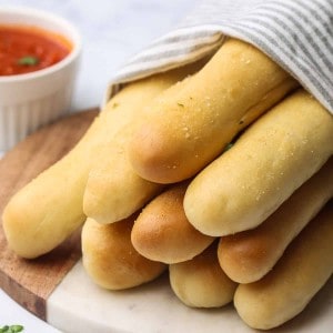 Best Homemade Breadsticks