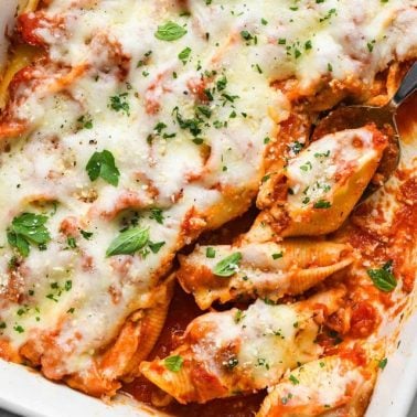 cropped-easy-ricotta-stuffed-shells-recipe-5.jpg