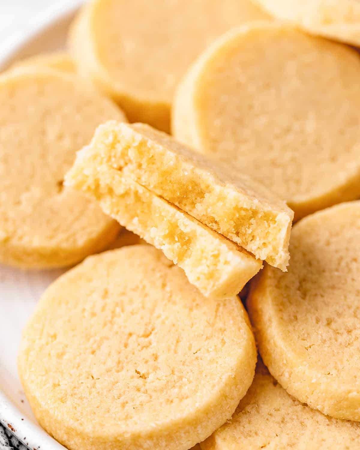 a shortbread cookie cut in half with the inside visible
