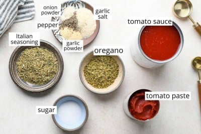 two photos showing how to make pizza sauce - mixing tomato sauce and paste